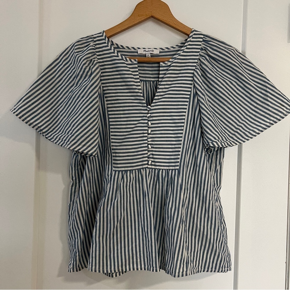 Madewell Courtyard Flutter-Sleeve Top